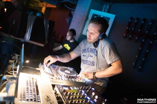Live DJ Villem