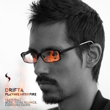 Drifta – Here With Me ft. Holly Hilton (Total Science Remix)
