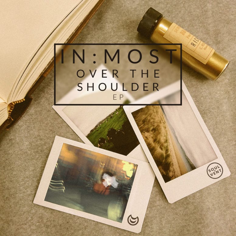 In:Most – Over the Shoulder